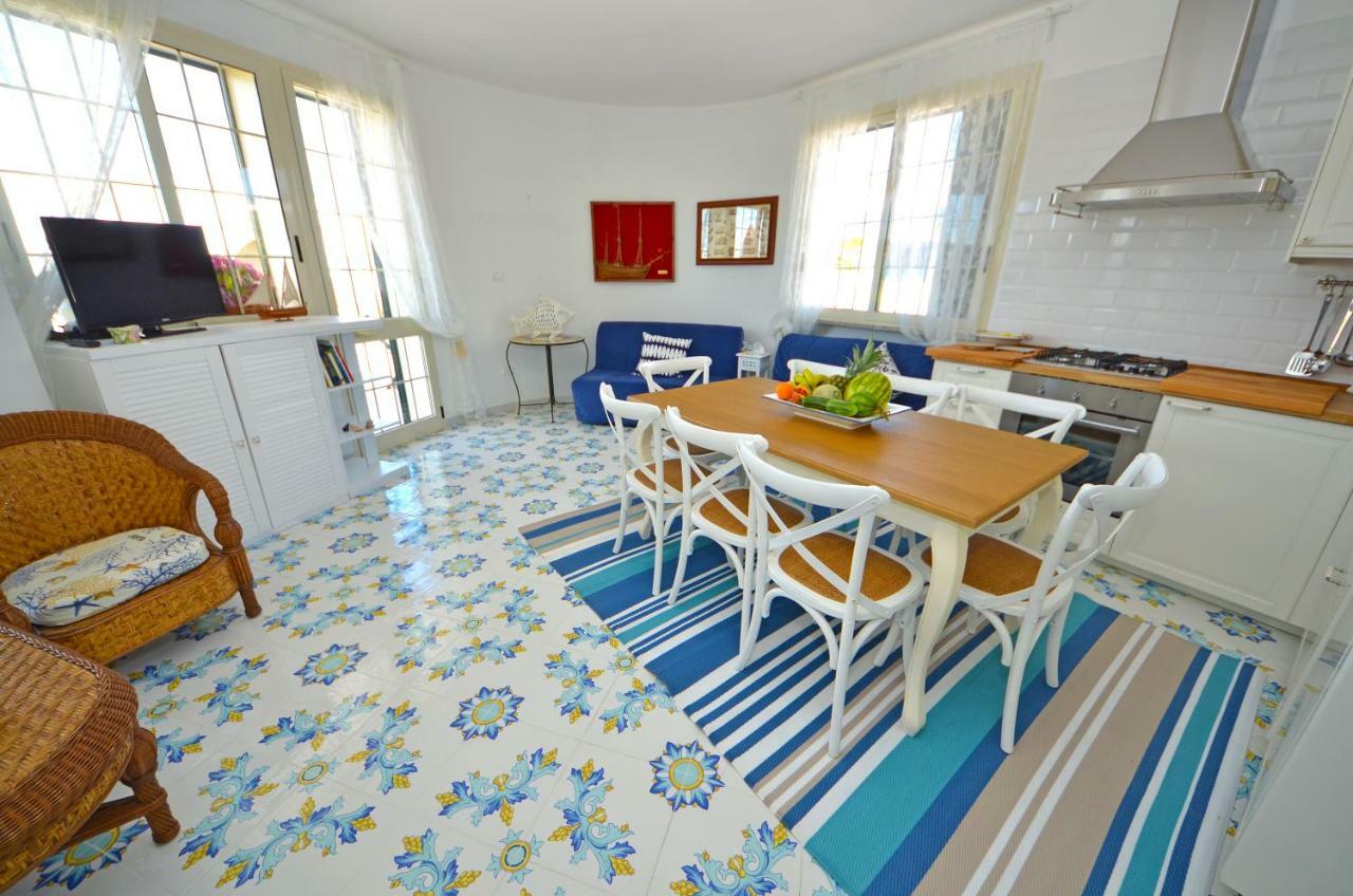 Casa Baia Vista Mare Villa Torre Vado Bagian luar foto